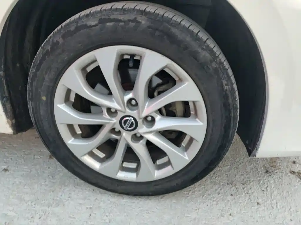 Nissan Sylphy — миниатюра 8