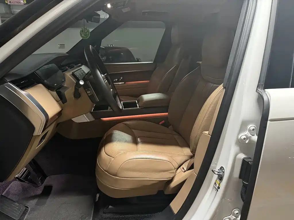 Land Rover Range Rover — миниатюра 3