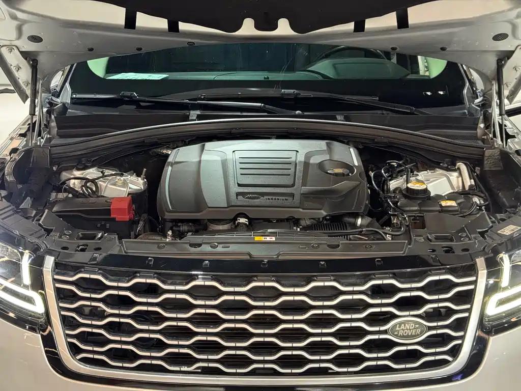 Land Rover Velar — миниатюра 17