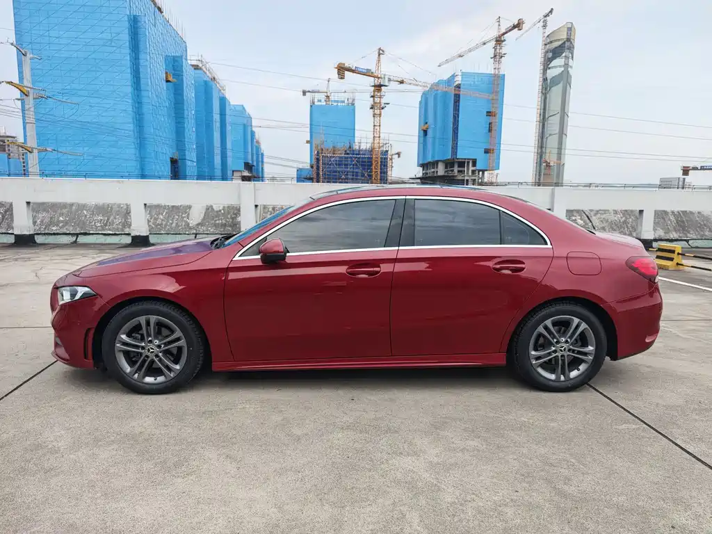 MERCEDES-BENZ A CLASS