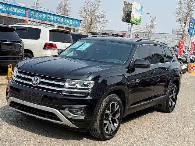 VOLKSWAGEN TOURANG 2020