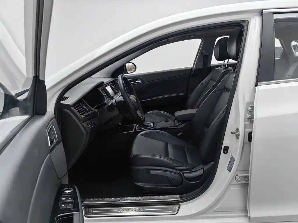Hyundai Mistra — миниатюра 10