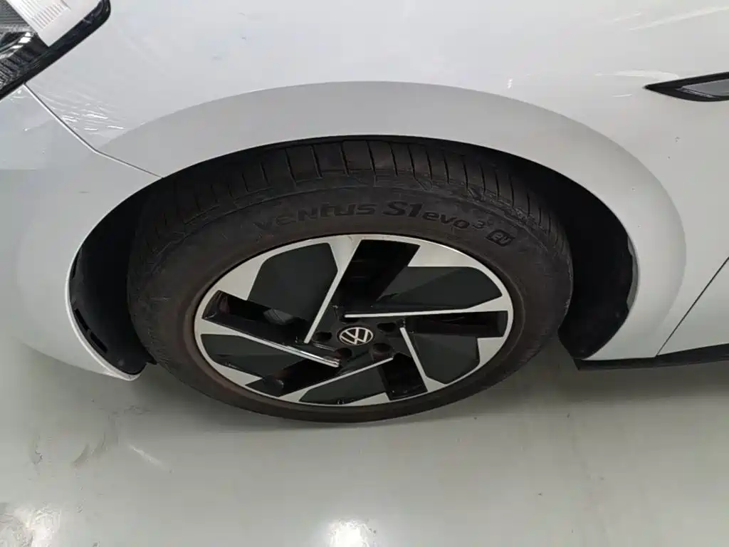 Volkswagen ID.3 — миниатюра 23