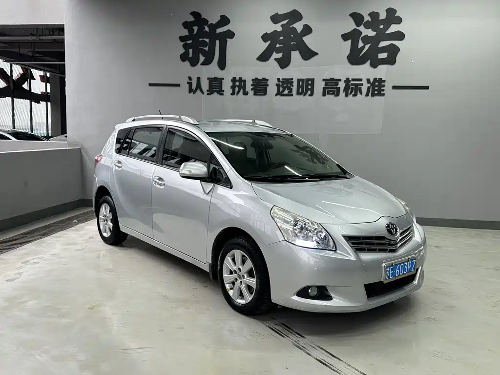 Toyota Verso 2012 180G CVT Comfort