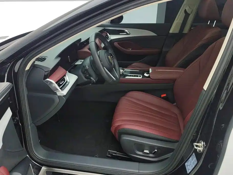 Hongqi Hongqi H5 — миниатюра 9
