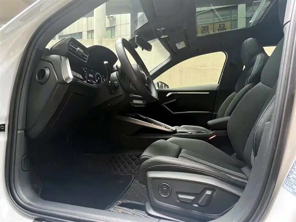 Audi A3 2024 A3L Limousine 35 TFSI Fashion Sport