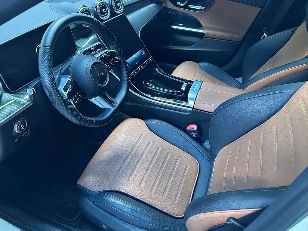 Mercedes-Benz C-Class — миниатюра 5