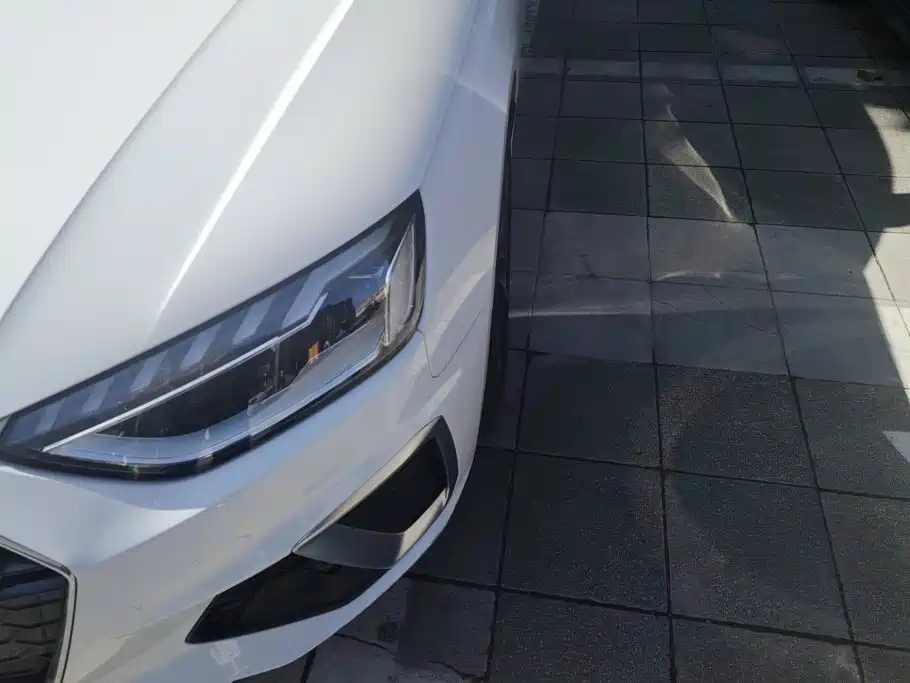 Audi A4L — миниатюра 5