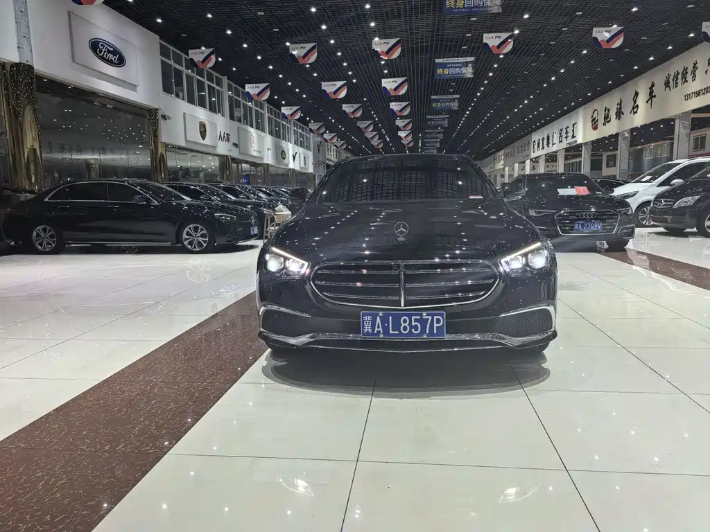 MERCEDES-BENZ E CLASS