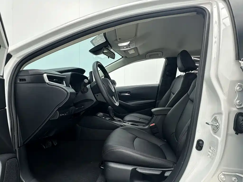 Toyota Corolla — миниатюра 4