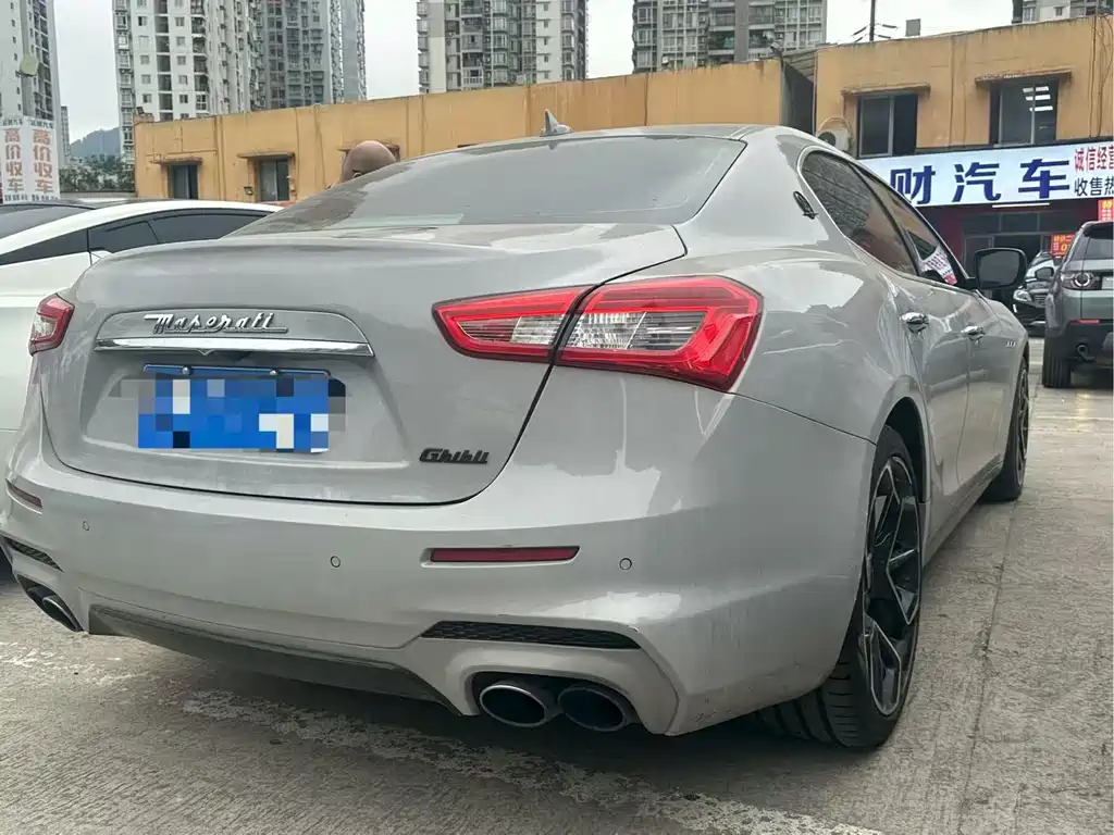 Maserati Ghibli — миниатюра 9