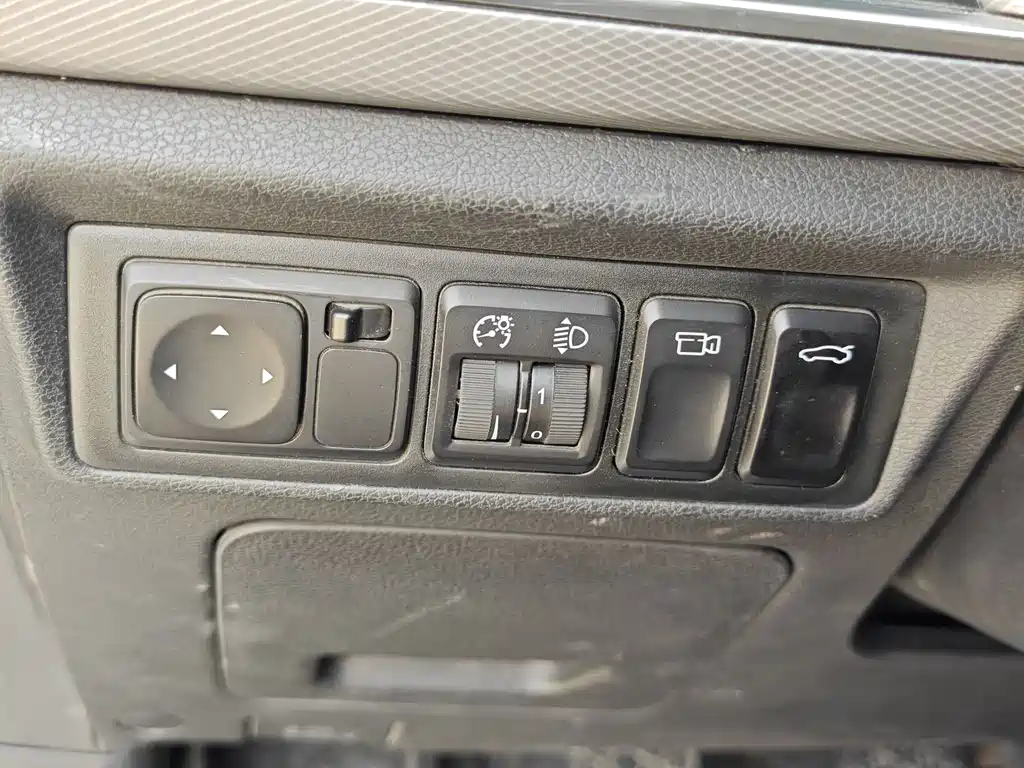 Geely Emgrand GL 1.8L Manual Elite Connected Type, фото 17