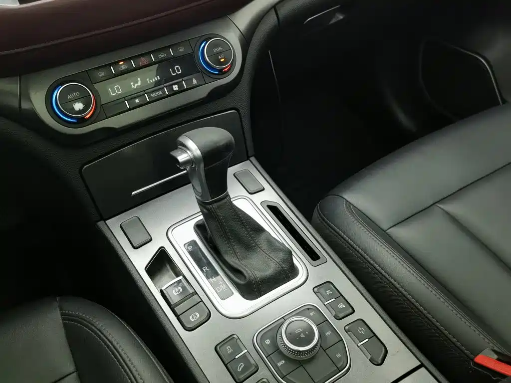 Haval H6 Coupe — миниатюра 13