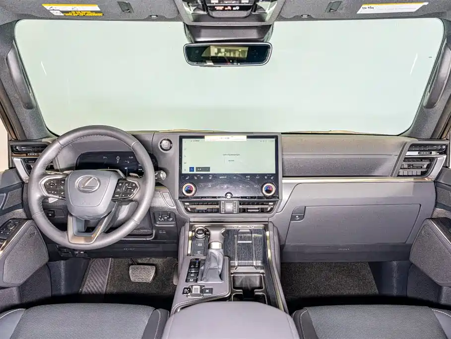 Lexus GX 2024 550