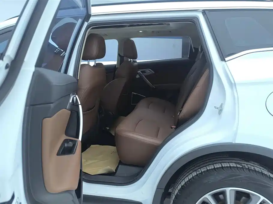 GEELY AUTOMOBILE BOYUE