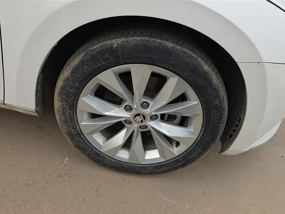 Skoda Superb 2018 TSI330 DSG Comfort V