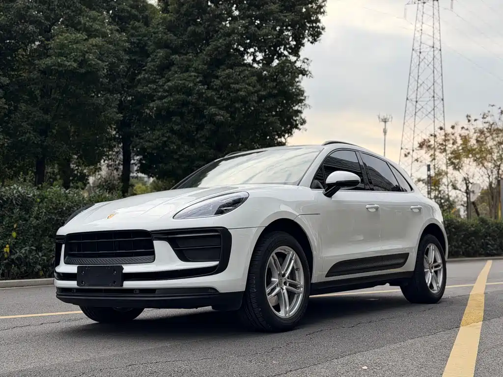 Купить Porsche Macan