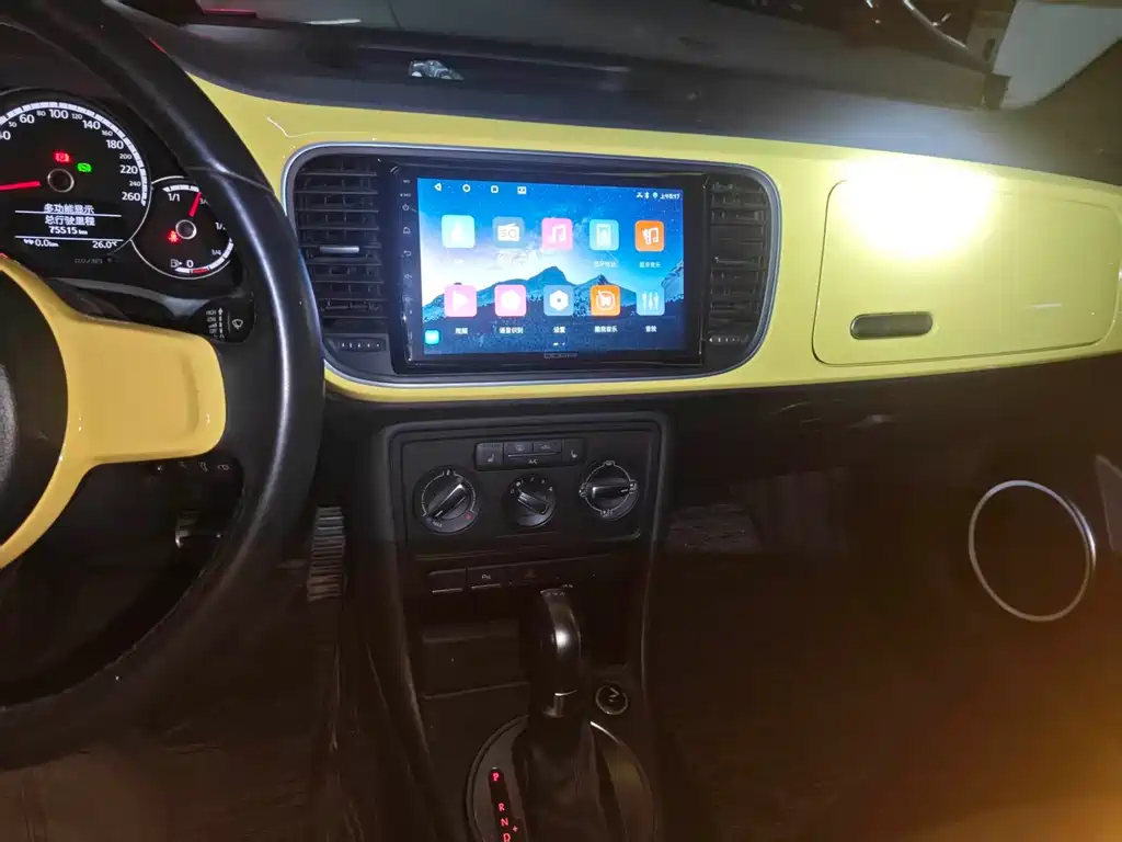 Volkswagen Beetle — миниатюра 7