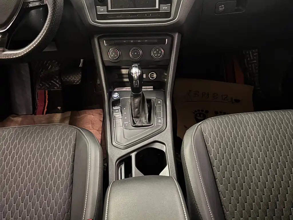 Volkswagen Tiguan L 330TSI Auto 2WD Panoramic Comfort Edition China VI, фото 11