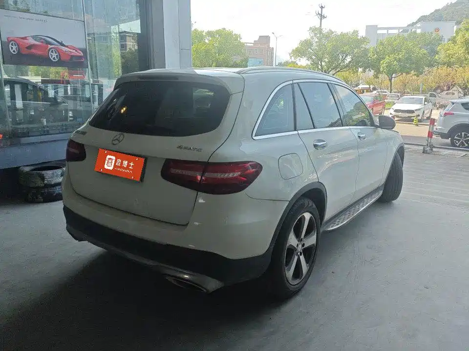 Mercedes-Benz GLC — миниатюра 3