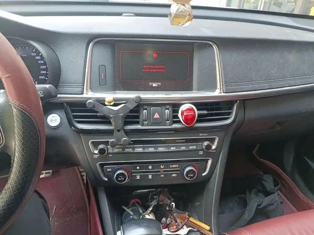 Kia K5 — миниатюра 6