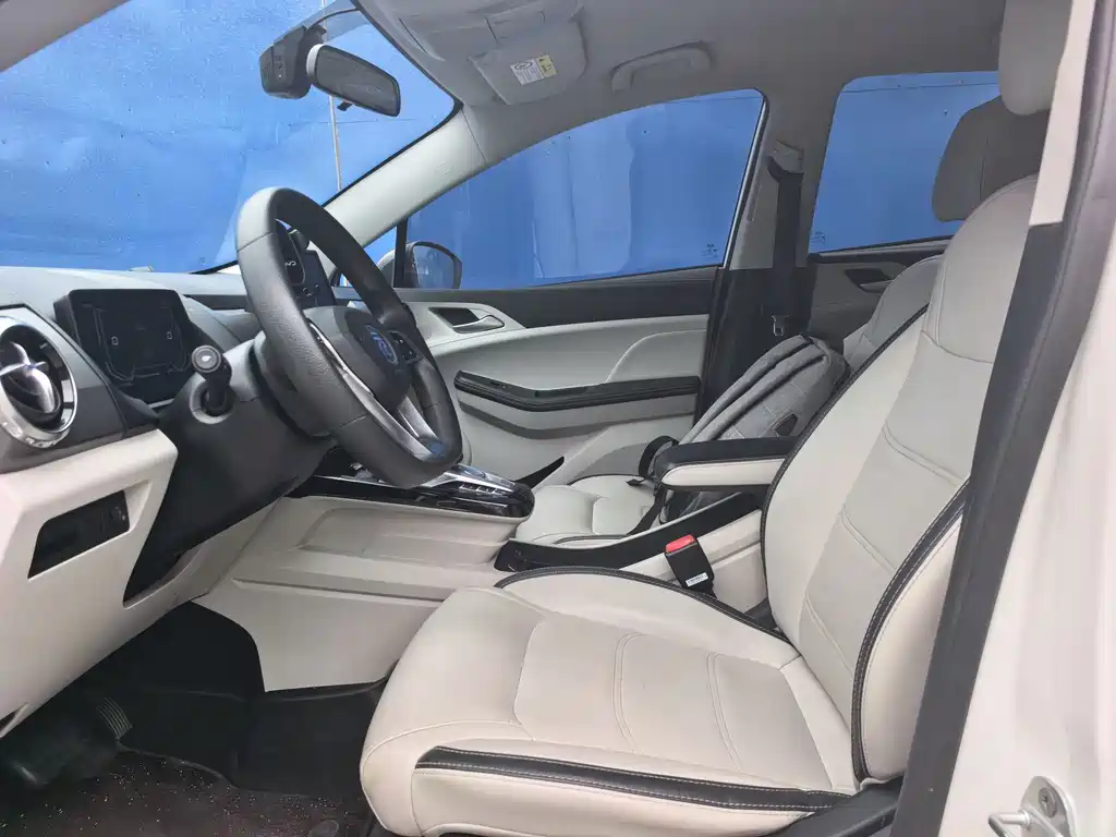 BYD Yuan Pro — миниатюра 7