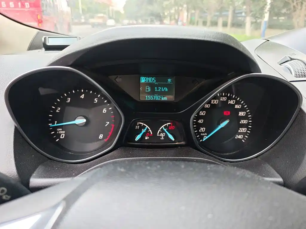 Ford Kuga — миниатюра 7