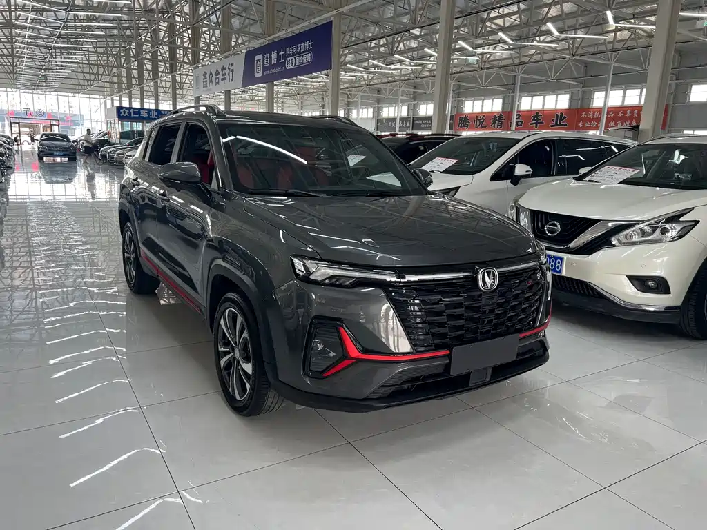 Changan CS35PLUS - фото 3