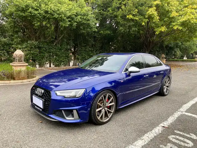 AUDI A4L 2018