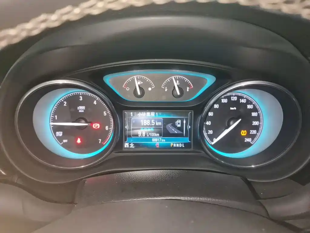 Buick Envision Plus — миниатюра 12