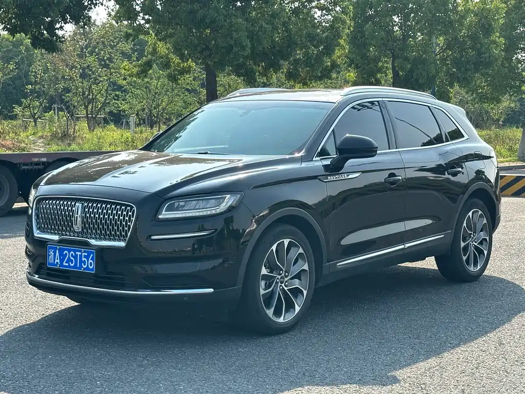 Купить Lincoln Nautilus