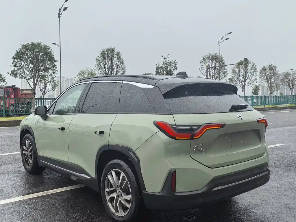 NIO ES6 — миниатюра 11