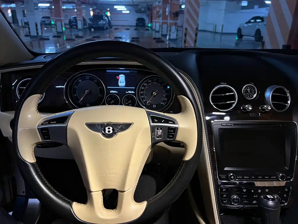 Bentley Flying Spur 2014 4.0T V8 Luxury
