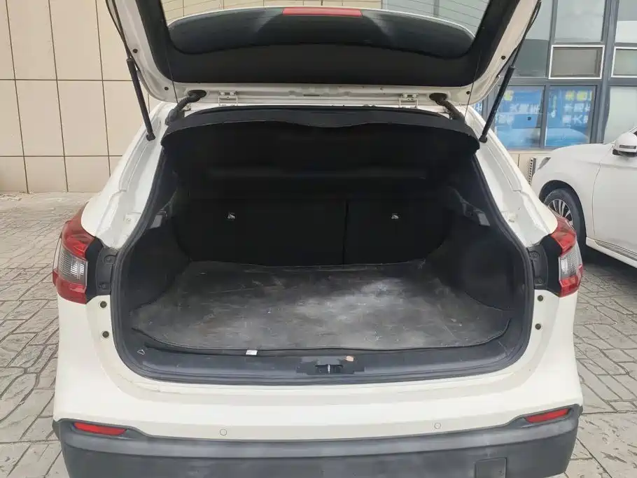 Nissan Qashqai — миниатюра 4