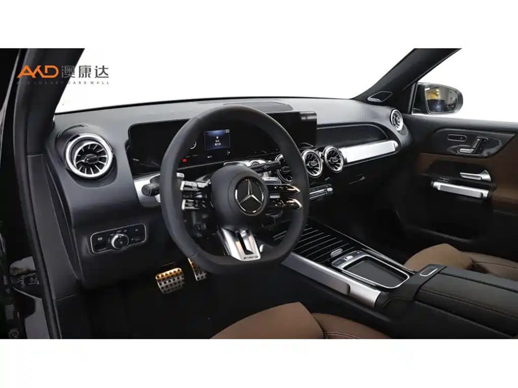 Mercedes-Benz GLB AMG — миниатюра 6