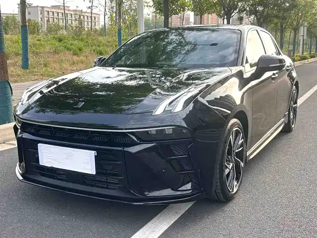2024 Lynk & Co 03