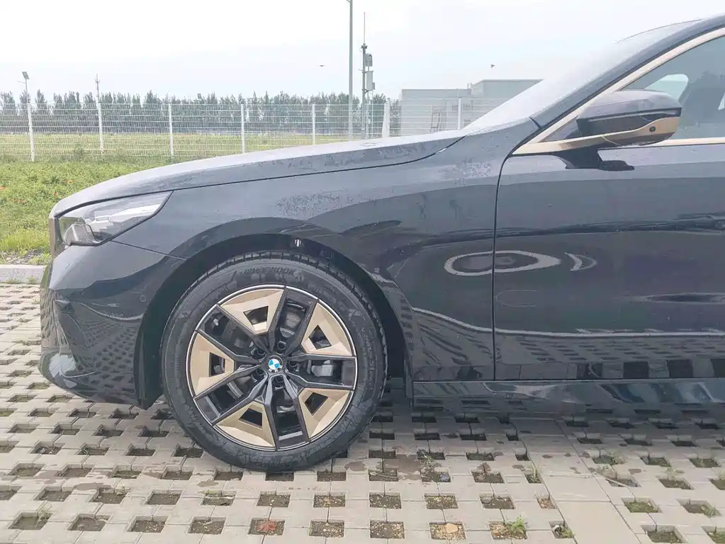 BMW 5 Series 5 2026 525Li M Sport