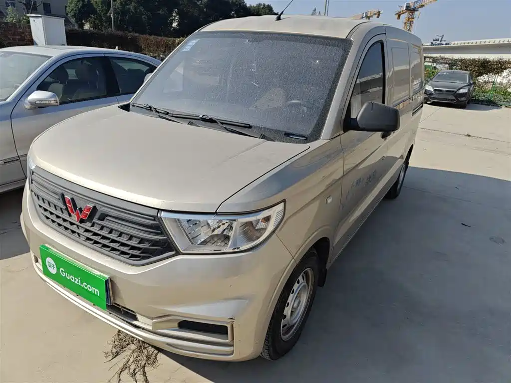 WULING AUTOMOBILE WULING HONGGUANG V