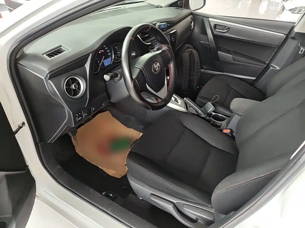 Toyota Corolla — миниатюра 16