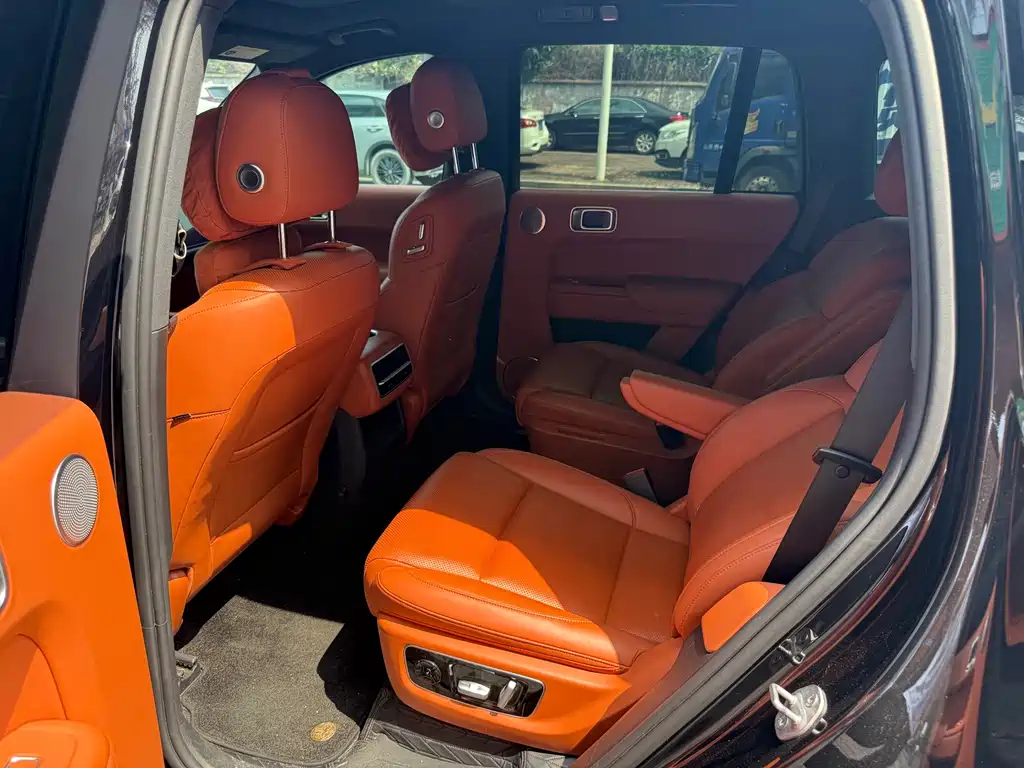 Li Auto Li L8 — миниатюра 6