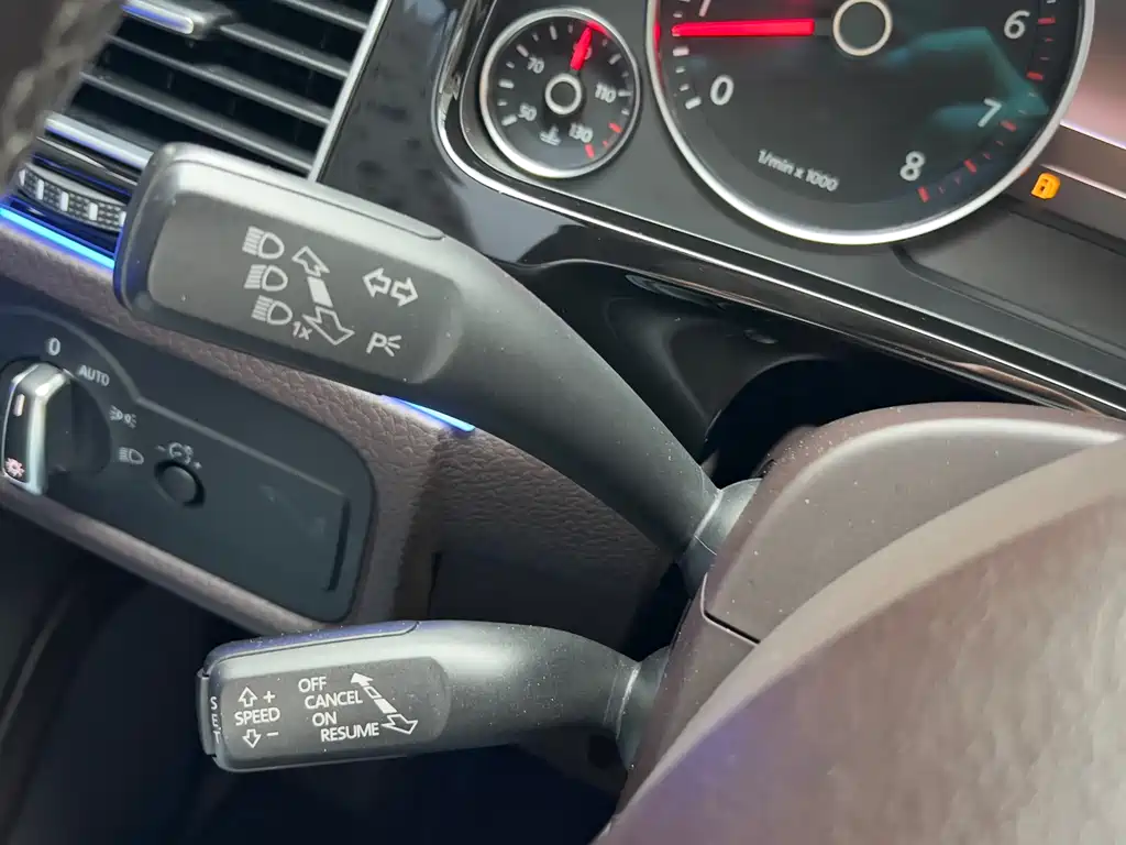 Volkswagen Touareg — миниатюра 17