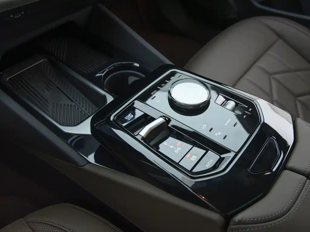 BMW i5 2024 eDrive 35L M Sport