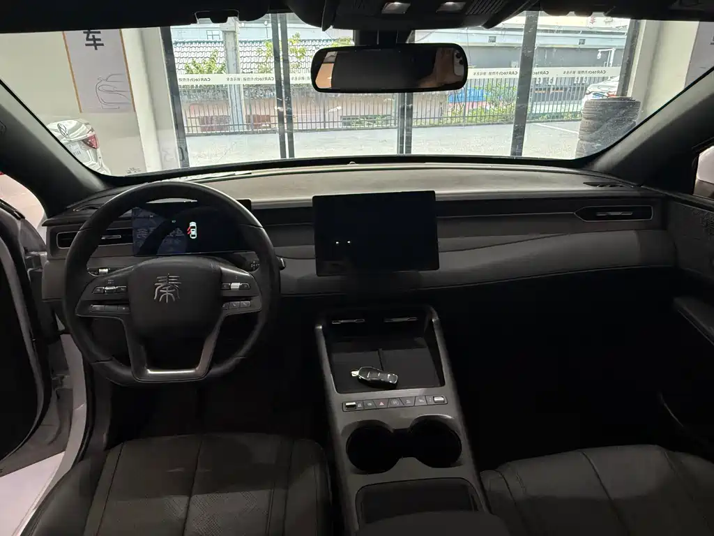 BYD Qin PLUS - фото 7