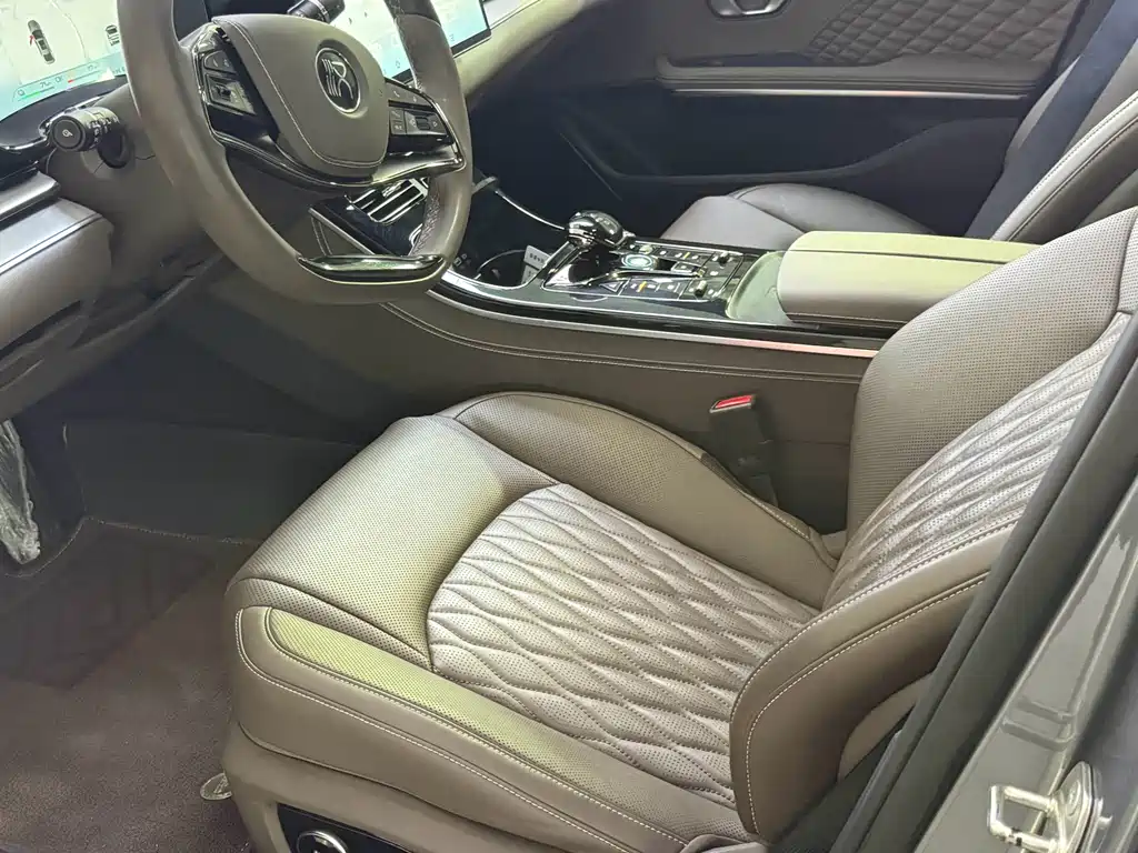 BYD Han — миниатюра 7
