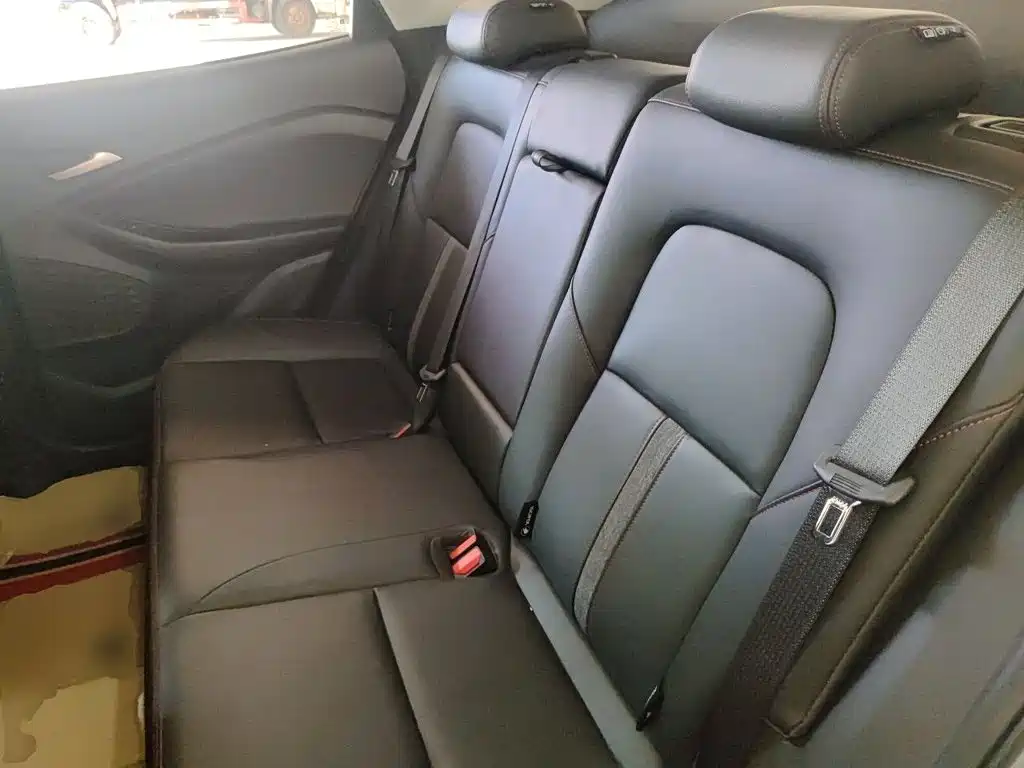 Chevrolet Trax — миниатюра 18