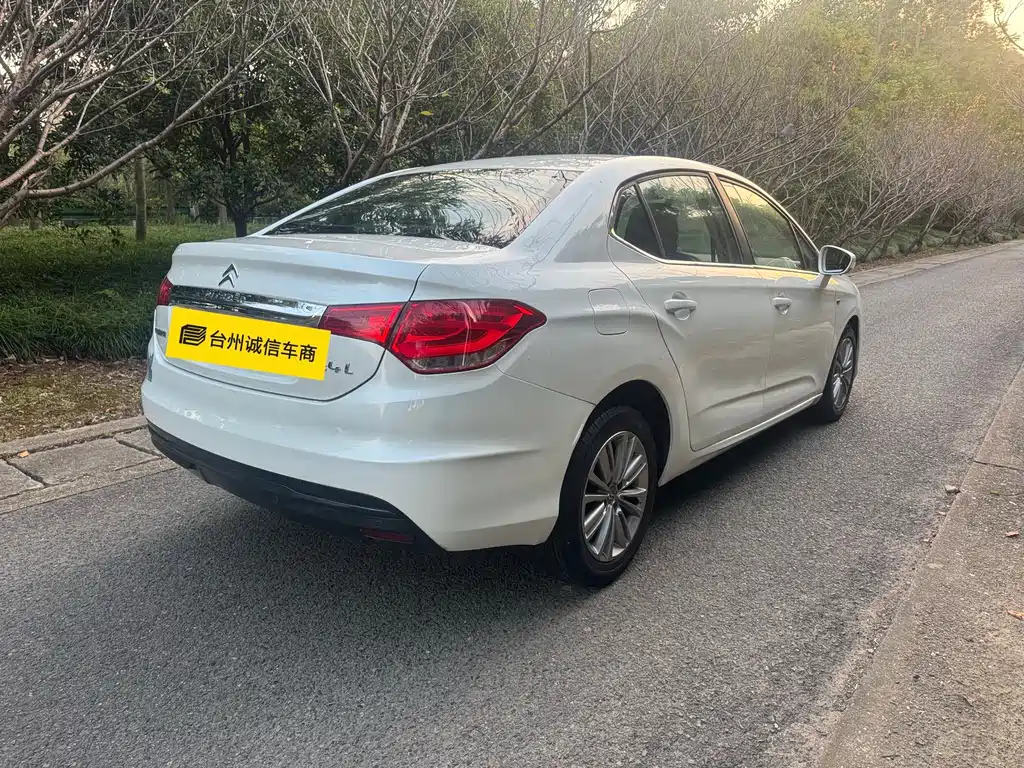 Citroen C4L — миниатюра 4