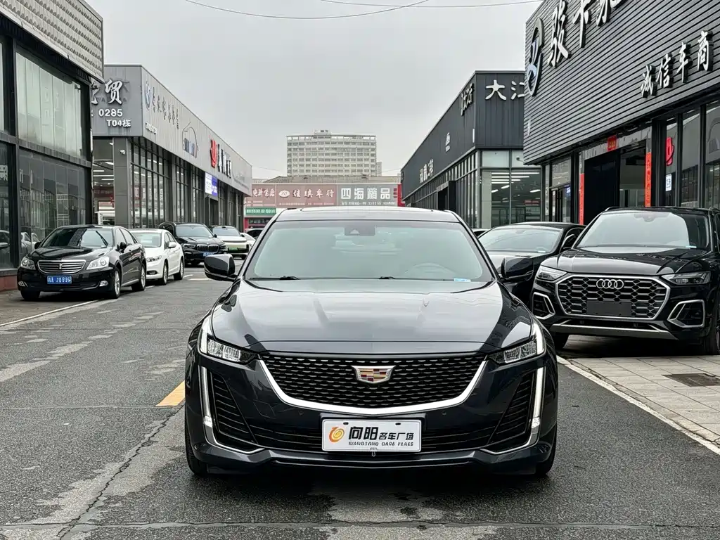 Cadillac CT5 — миниатюра 2