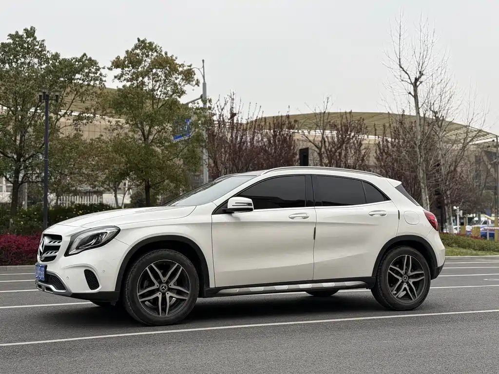 Mercedes-Benz GLA 2018