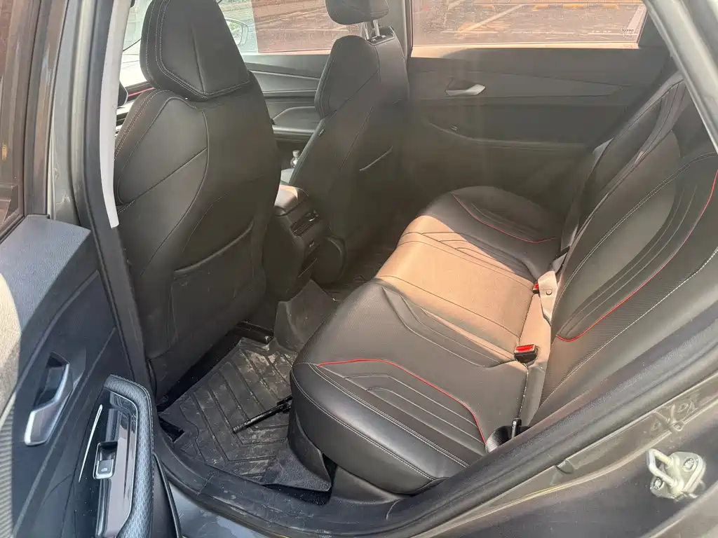 Geely Binrui — миниатюра 8