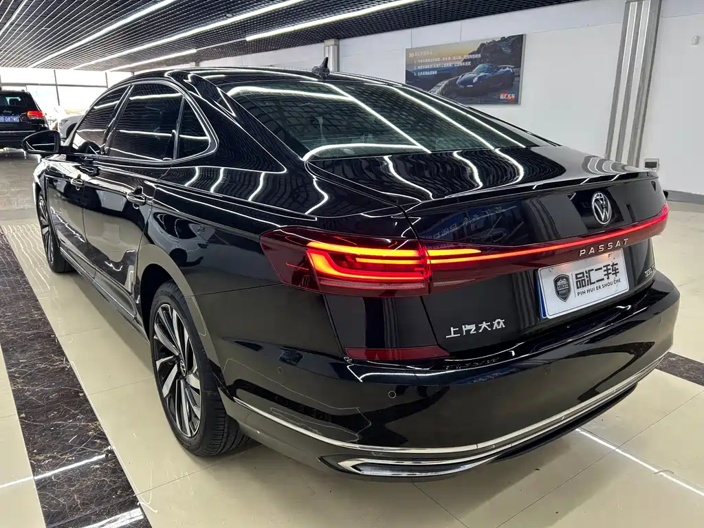 Volkswagen Passat — миниатюра 6